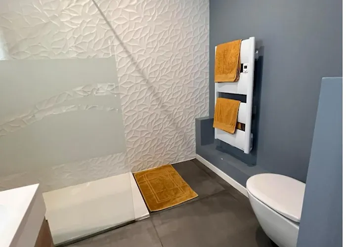 Habitación en casa particular élégant Et Indépendant Centre - Quartier Facultés Nantes